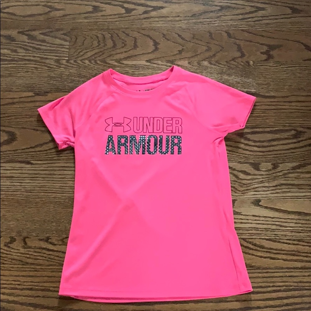 Athletic wear top